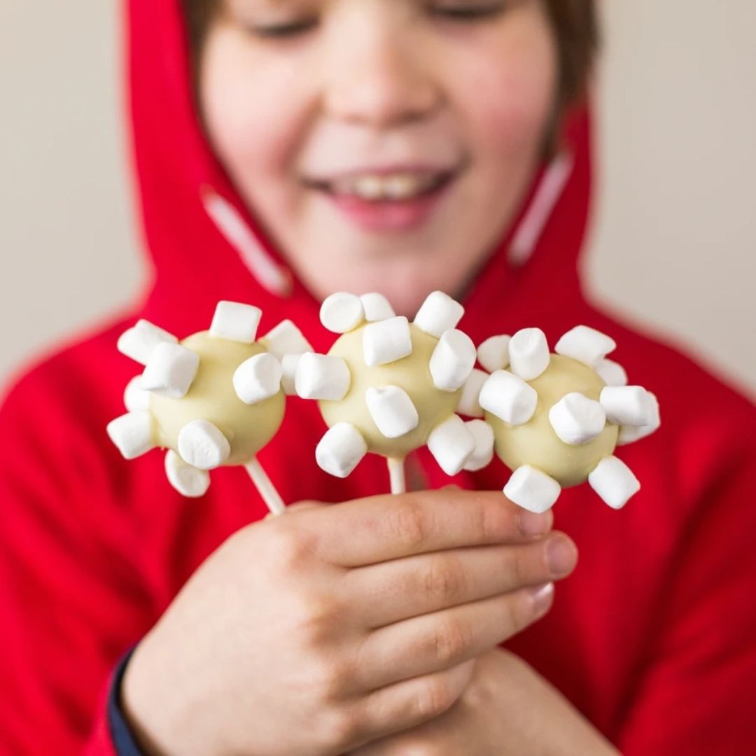 Now Showing - Popcorn Cake Pop Kit