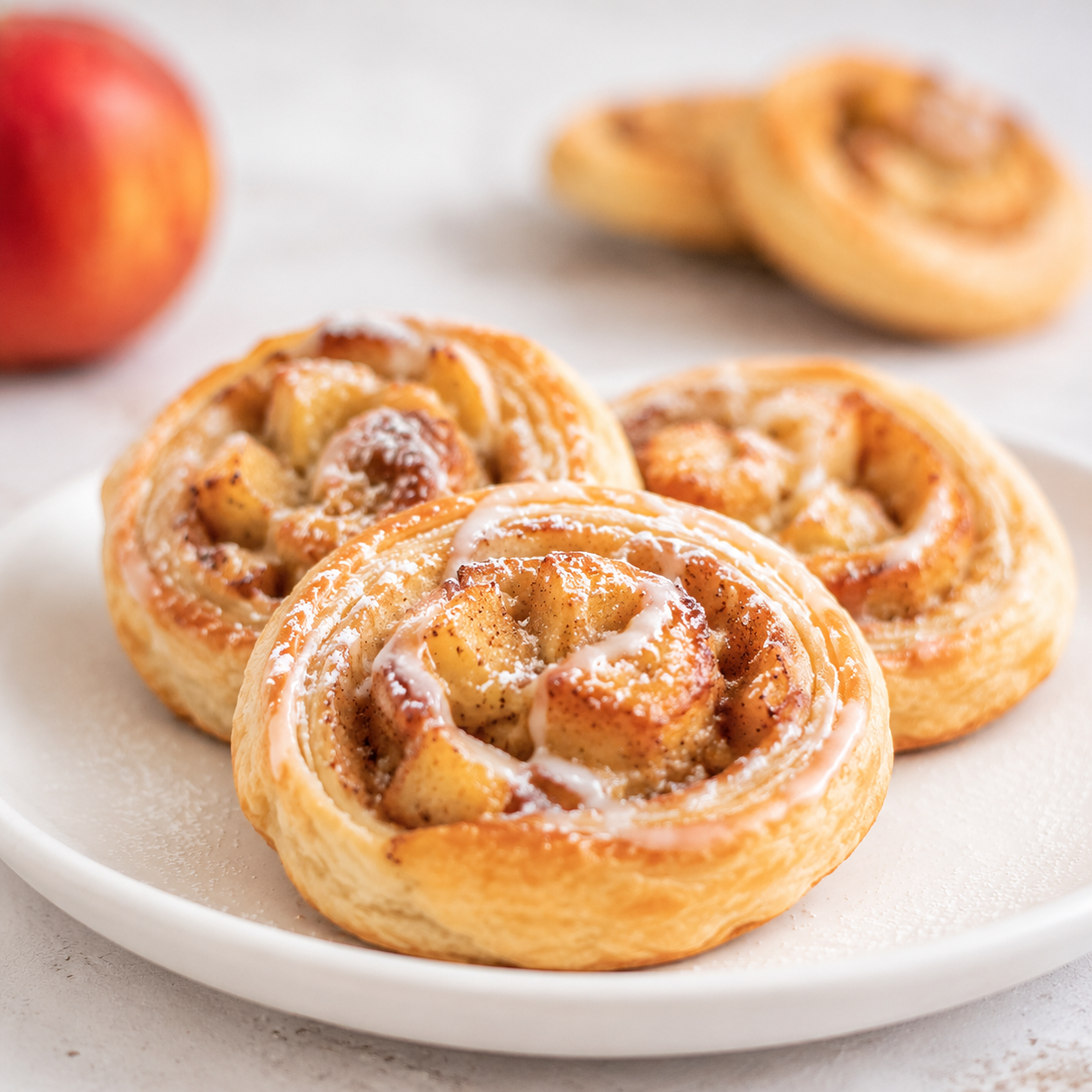 Easy Apple Pinwheels with Puff Pastry