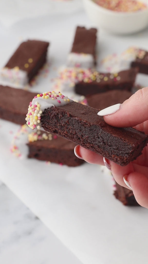 Brownie Dippers Baking Kit